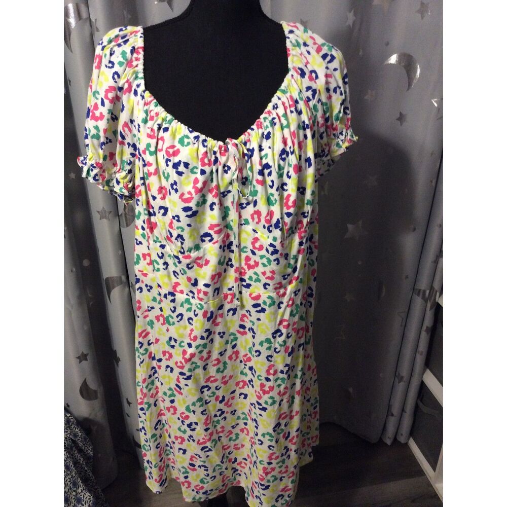 New NWT Plus size 2X Summer Dress Puffed Sleeves Leopard Rainbow